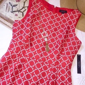 NWT Tahari sleeveless sheath dress